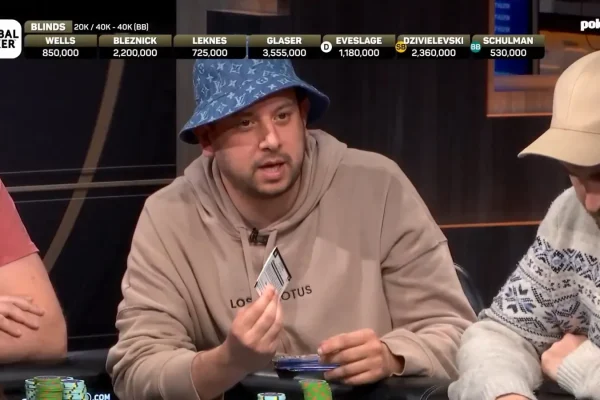 Jared Bleznick Started Opening NBA Card Packs In The Middle Of A Tournament - CodigoPoker