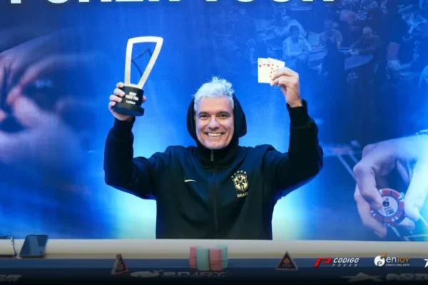 Osvaldo Naves And Connor McStay Also Won Trophies At The Enjoy Poker Tour - CodigoPoker