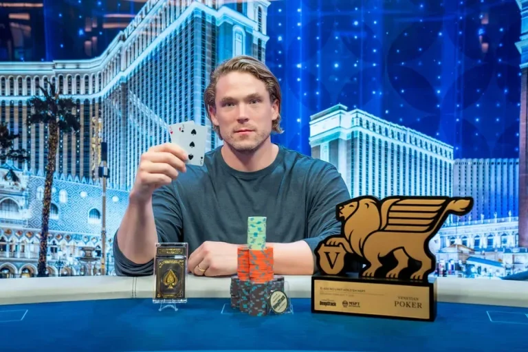 Alex Foxen won his second tournament of the year at the MSPT Poker Bowl