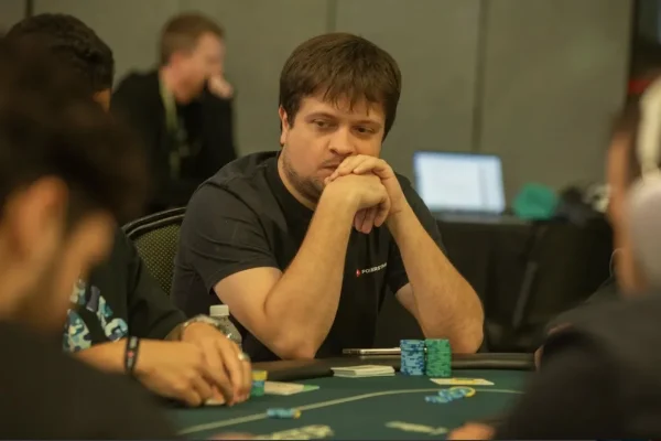 Eduardo Silva, The Last Latino Standing In The EPT Paris Main Event - CodigoPoker