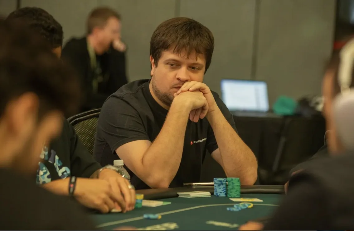 Eduardo Silva, The Last Latino Standing In The EPT Paris Main Event - CodigoPoker