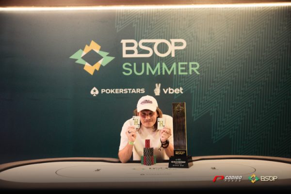 Alisson Piekazewicz Won The High Roller Championship