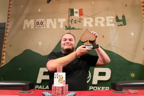 Eduardo Antimo Lifted The PSOP MTY High Roller Trophy - CodigoPoker