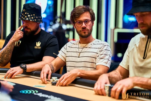 Kelvin Kerber added a podium finish at the Turbo Bounty Quattro of the Triton Poker Series - CodigoPoker
