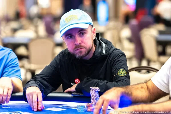 Patrick Leonard And Caitlin Comeskey Starred In An Ambassadors' Feud - CodigoPoker