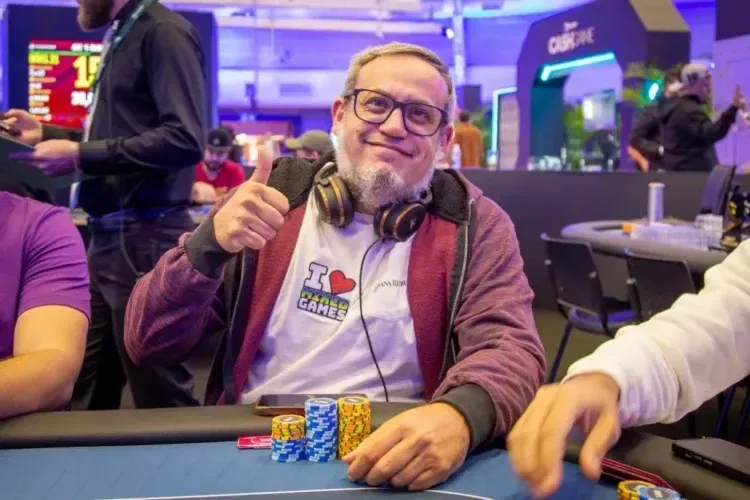 Caue Durazzo Wins the Package for Bsop Rio Quente in the Pokerstars Satellite