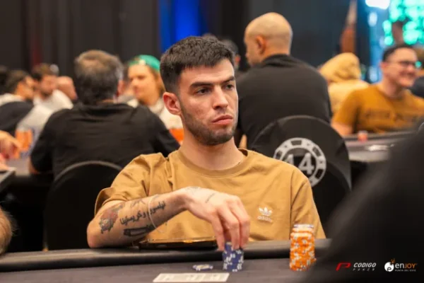 Luciano Piaggesi broke the bubble and is going for glory at the Irish Poker Open - CodigoPoker