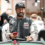 Negreanu sufrió su primer bad beat de la WSOP 2026: sus ases explotaron en plena burbuja - CodigoPoker