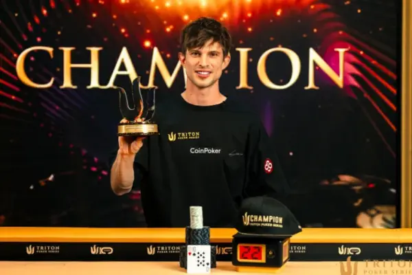 Mario Mosböck venció a Danny Tang en un épico duelo de embajadores y conquistó su cuarto título Triton - CodigoPoker