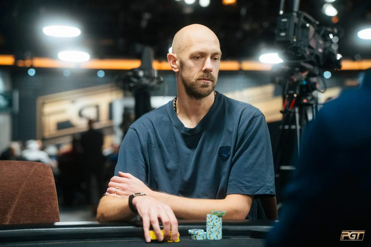 Stephen Chidwick foldea una escalera y queda con menos de una ciega en el 250K SHR del EPT Montecarlo -