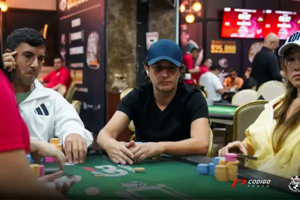 Santiago Nadal tiene liderato azteca en el Main de WSOPC Panamá - CodigoPoker