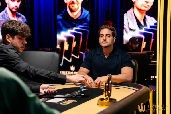 Joao Simao sufrió un bad beat increíble y quedó segundo en el Mystery Bounty de las Triton Montenegro -