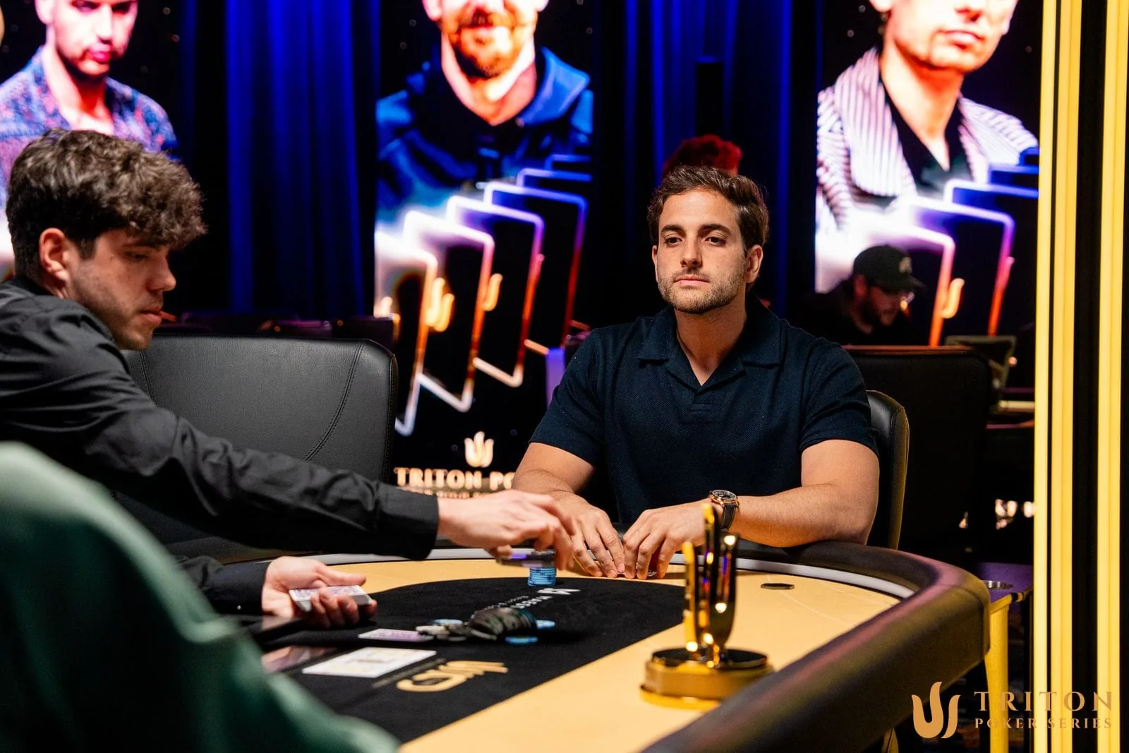 Joao Simao sufrió un bad beat increíble y quedó segundo en el Mystery Bounty de las Triton Montenegro -