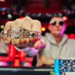 ¿Cuántas "balas" son demasiadas? El rumor sobre Jesse Lonis y sus 23 reentradas de US$25K abrió el