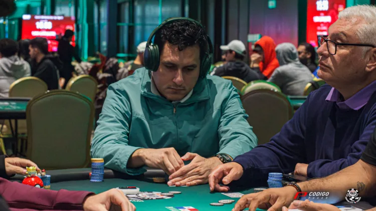 Eloy Castro y Joel Treviño al Día 2 del Evento #13 en la WSOP - CodigoPoker