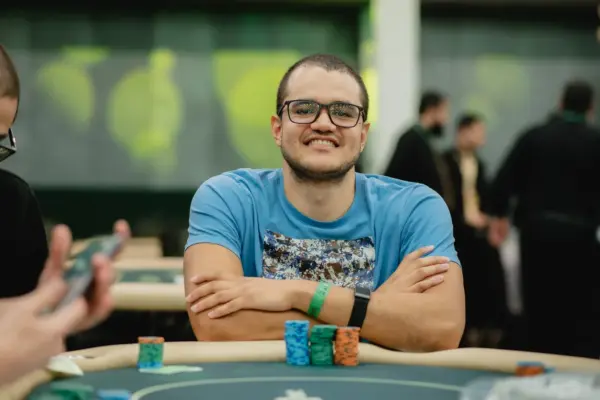 Carlos Serrano lideró el Día 2 del BSOP Championship y pelea con Andrade y Romero - CodigoPoker