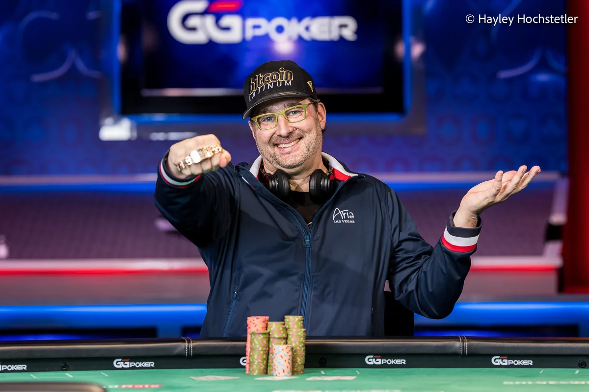La carrera por los brazaletes arde: ¿quién podrá destronar a Phil Hellmuth? - CodigoPoker