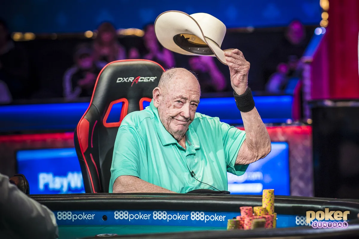 Las leyendas no mueren: un video de 30 minutos con las mejores manos de Doyle Brunson - CodigoPoker