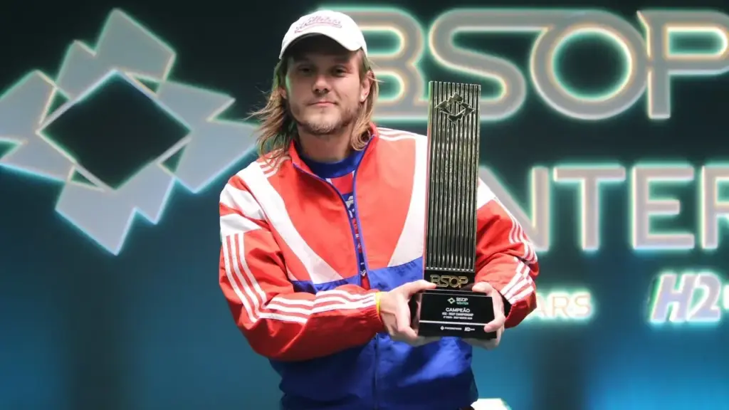 Alisson Piekazewicz hizo valer su favoritismo y ganó el Main Event del BSOP Championship