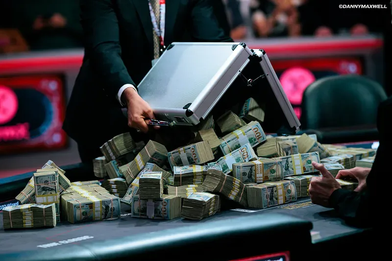 Tax on "phantom income"? The community slams the new tax rule in the U.S. -