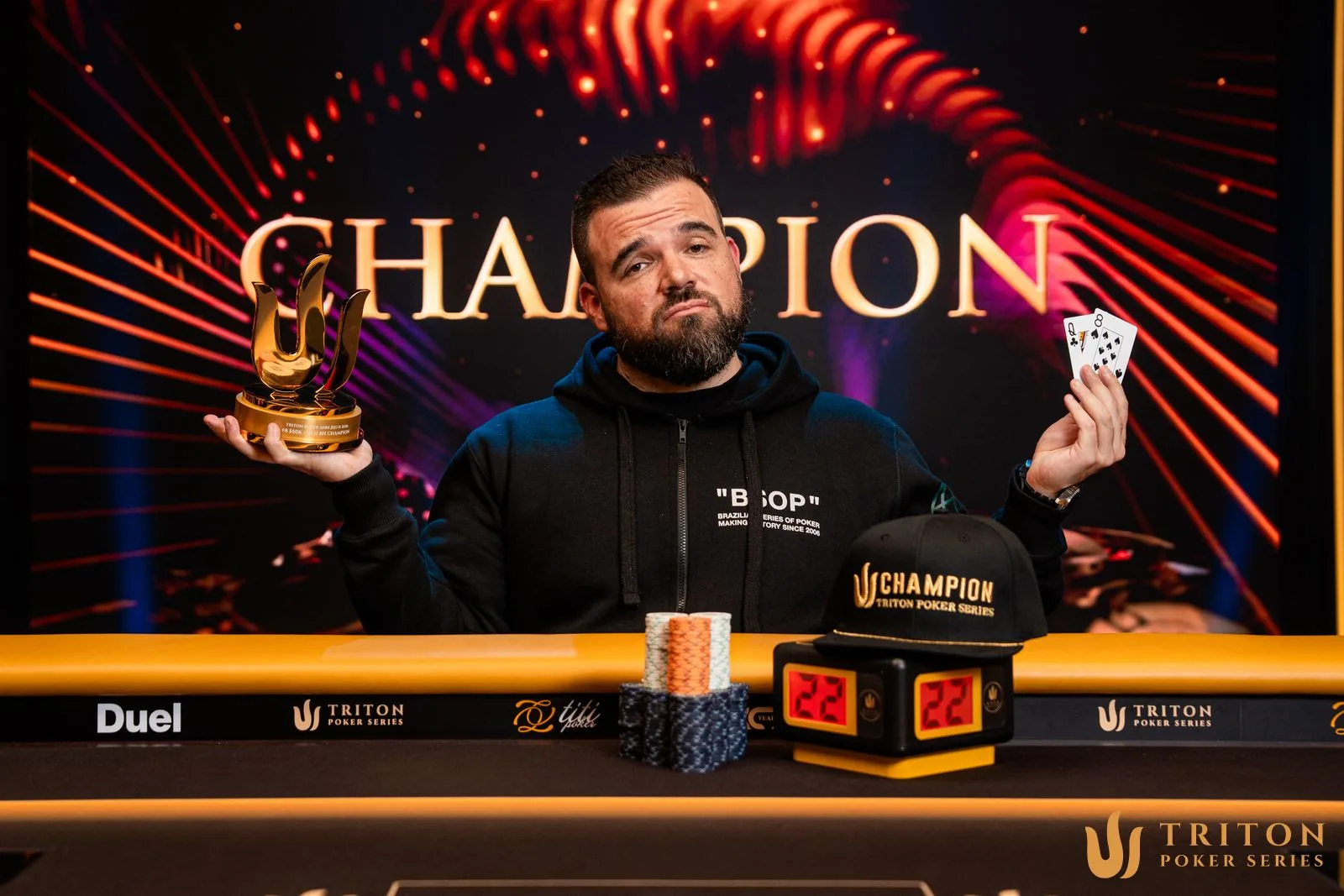 Pedro Padilha derrotó a Nick Petrangelo y ganó su primer título en las Triton Poker Series - CodigoPoker